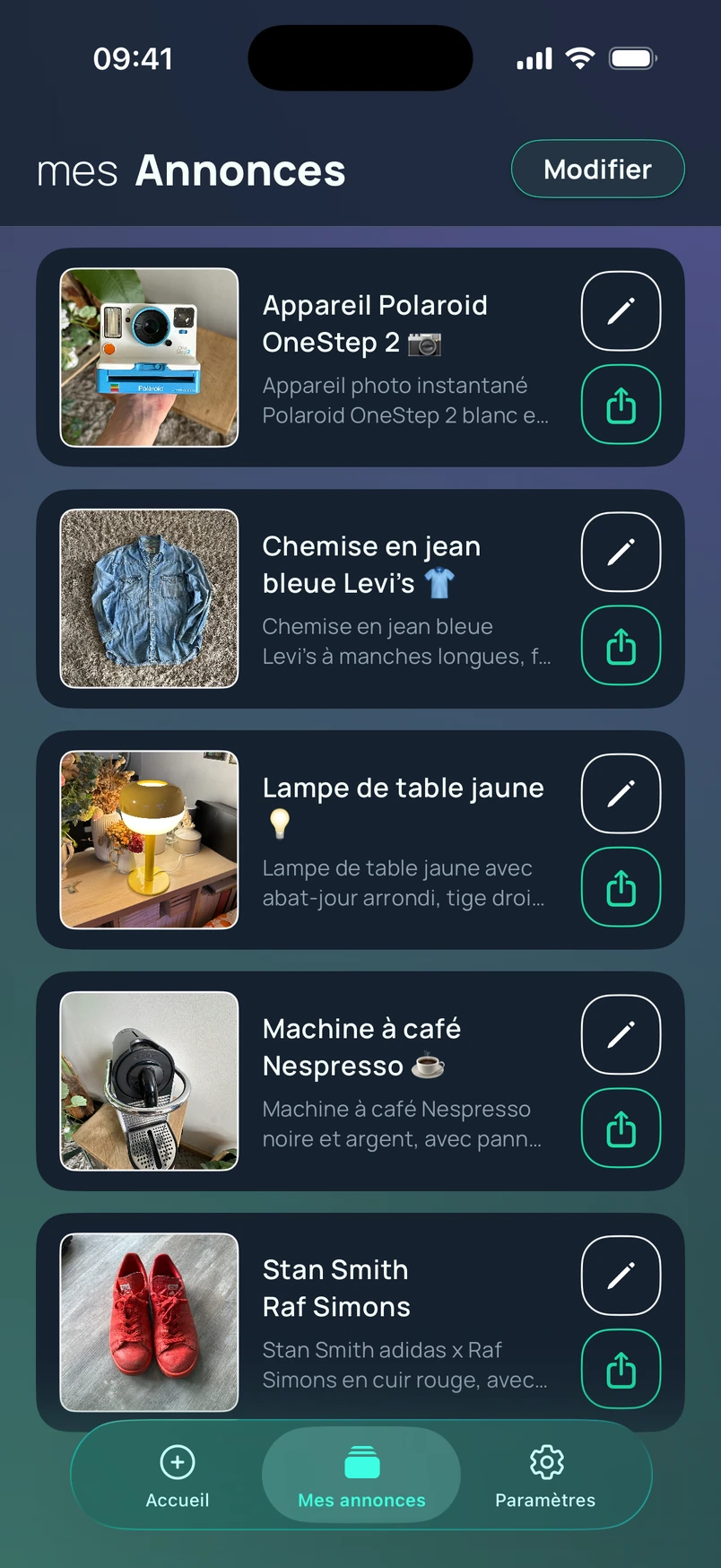 Annonces enregistrées pour un Polaroid, une chemise en jean, une lampe, une machine à café et des baskets, avec commandes de modification et de partage